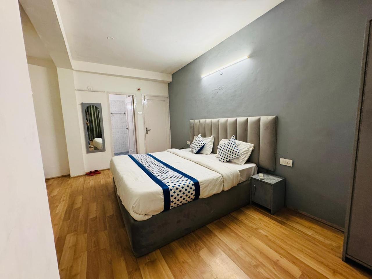 Hotel New # Link Way # Near Zing Bus Stand Манали Экстерьер фото