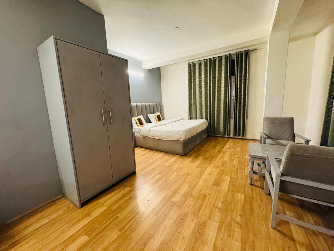 Hotel New # Link Way # Near Zing Bus Stand Манали Экстерьер фото