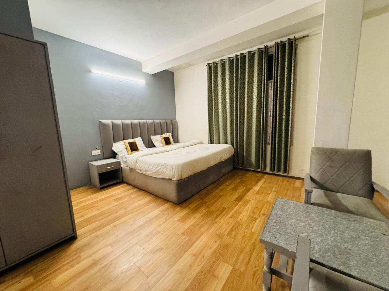 Hotel New # Link Way # Near Zing Bus Stand Манали Экстерьер фото